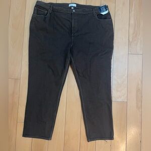 Abercrombie and Fitch NWT Brown 90’s Straight Curve Love Ultra high rise 37/24R